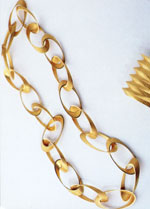 goldene Halskette